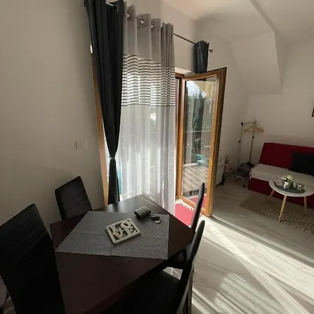 Gakic 2 Apartament *