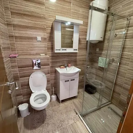 Gakic 2 Apartament